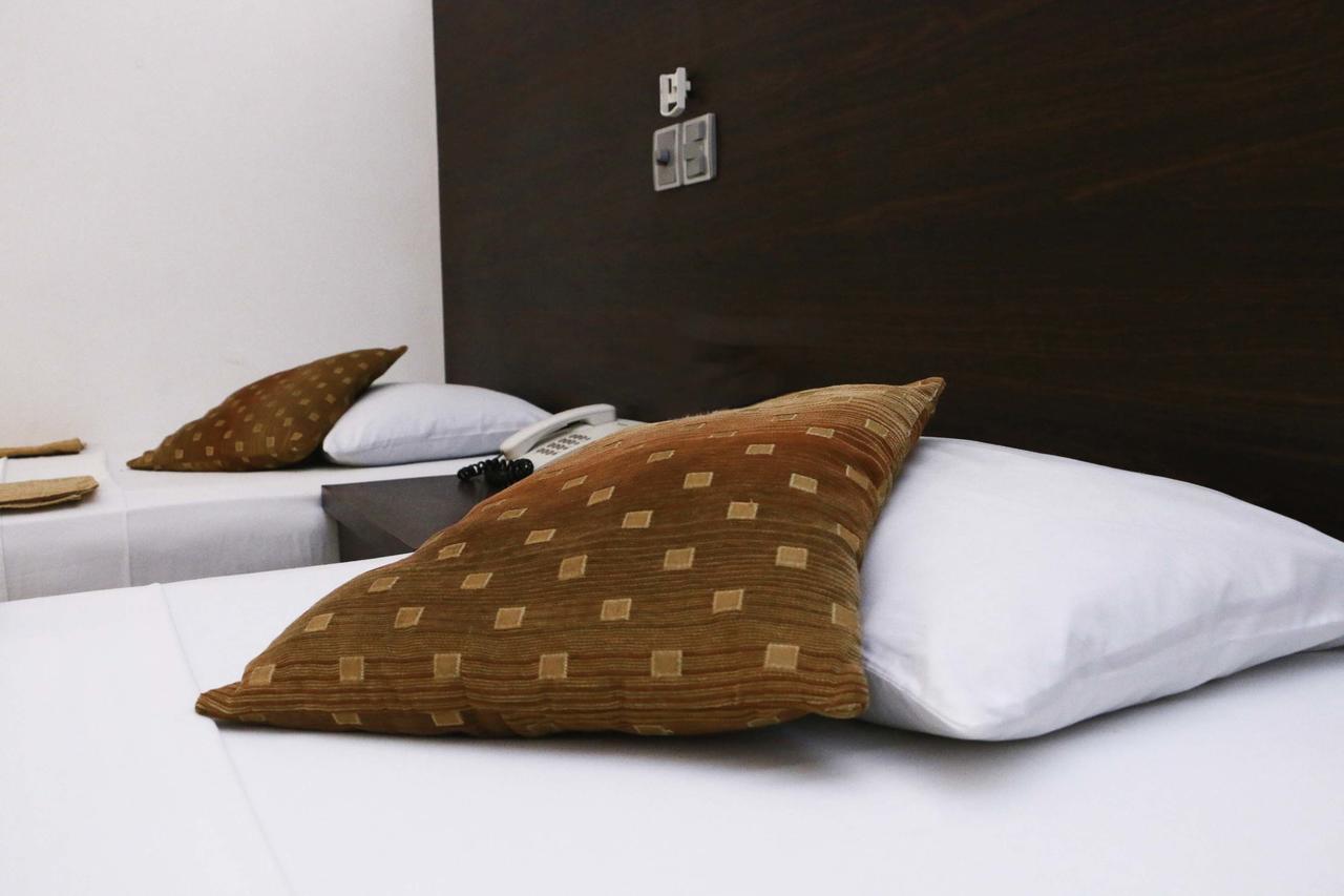 كولمبو Hotel Sunshine المظهر الخارجي الصورة