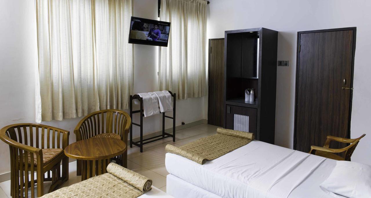 كولمبو Hotel Sunshine المظهر الخارجي الصورة