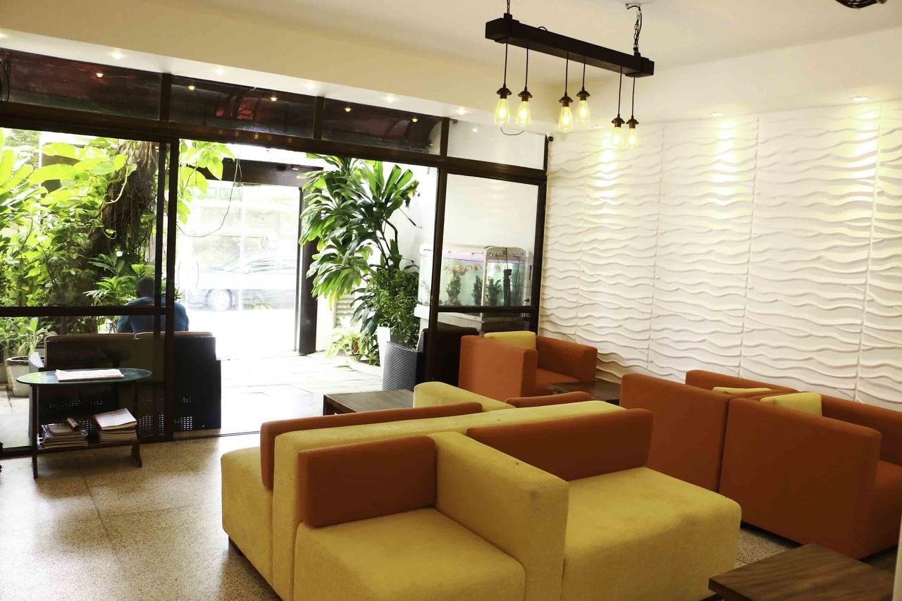 كولمبو Hotel Sunshine المظهر الخارجي الصورة